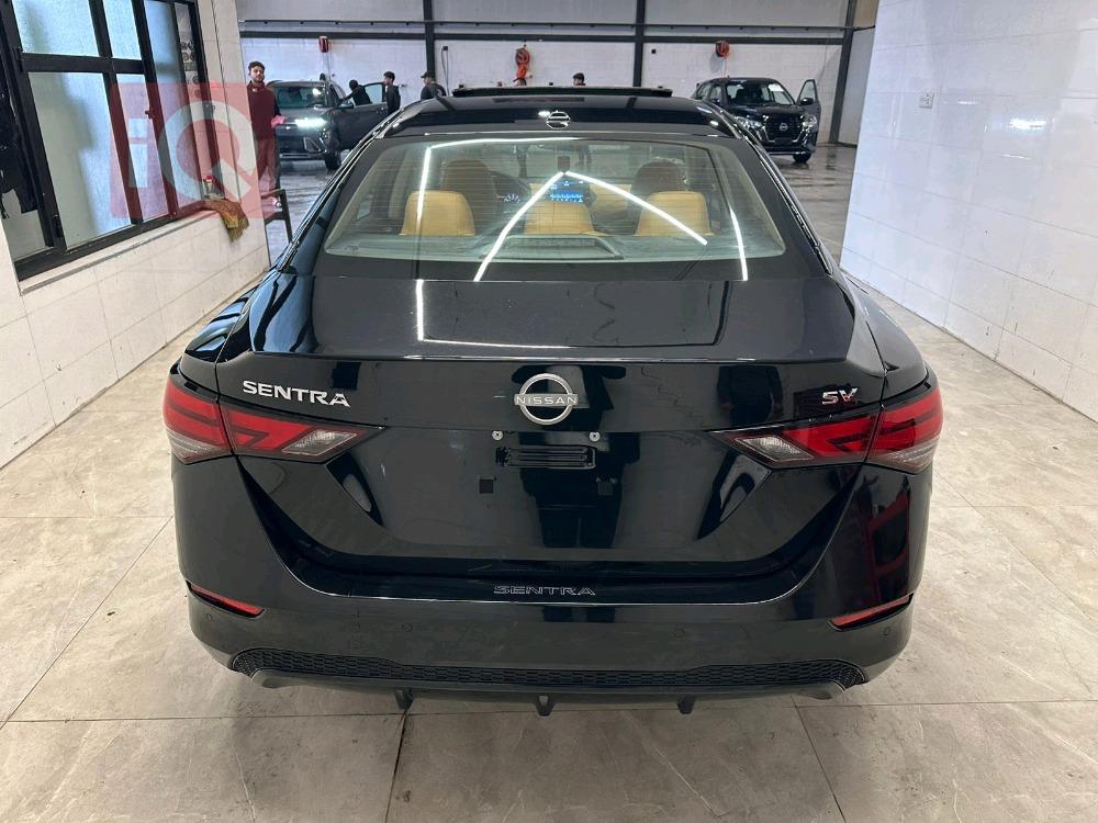 نيسان سنترا